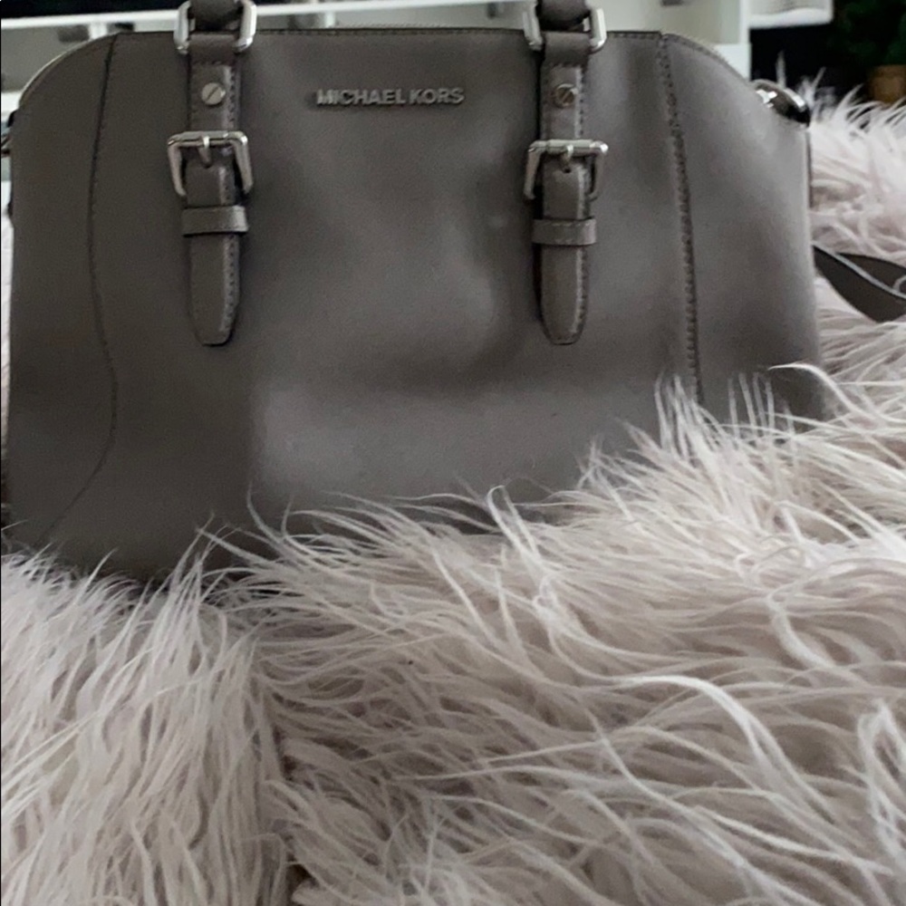 Authentic MICHAEL KORS CIARA MD Bag
